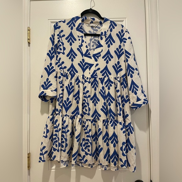 Zara Blue and White Print Dress size small - Picture 7 of 7